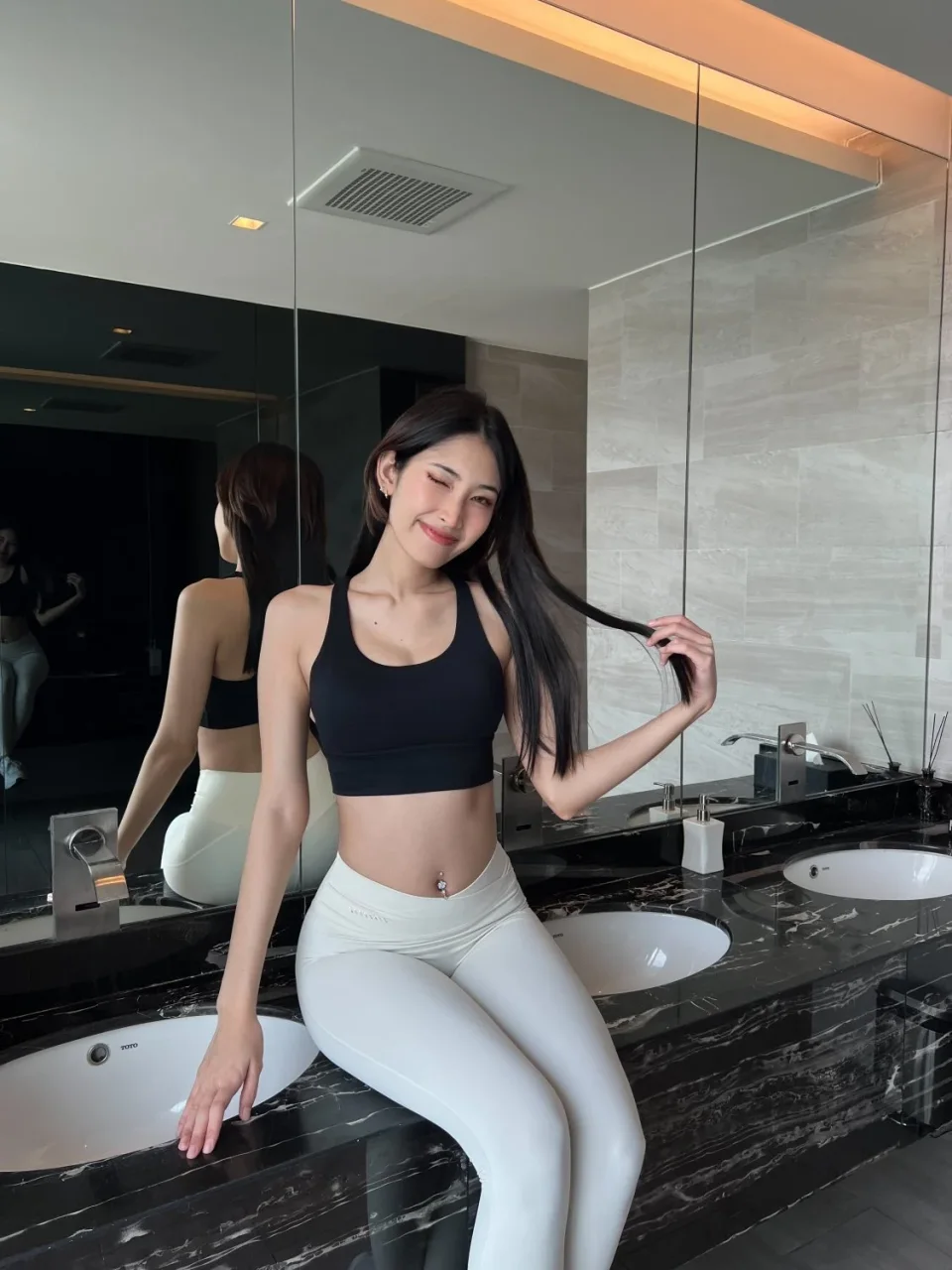 Ying Yu, photo 3