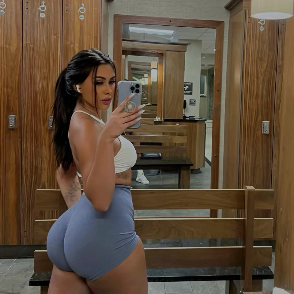 Mei Wai, photo 3