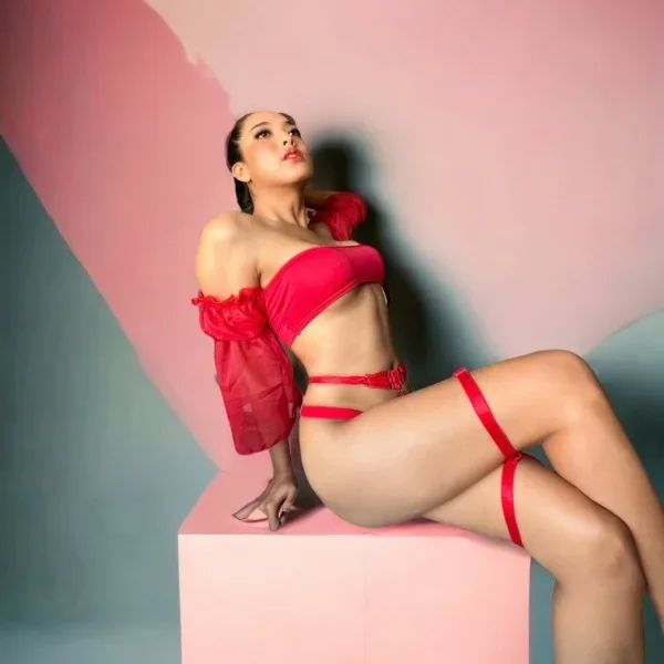 Hang Yi, photo 4