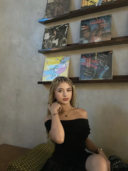 Camilla, escort in Hong Kong, photo 1