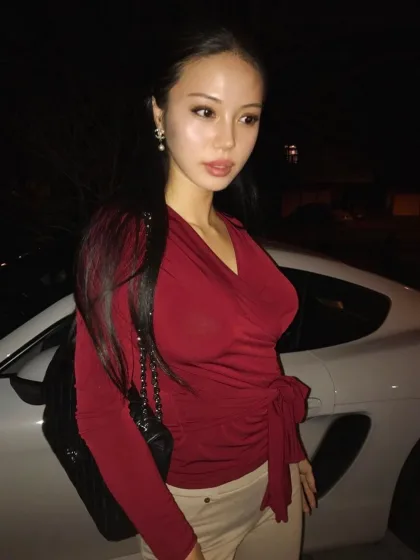 Victoria, escort in Hong Kong, photo 1
