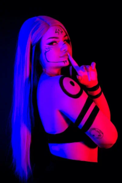 Jenny, photo 2