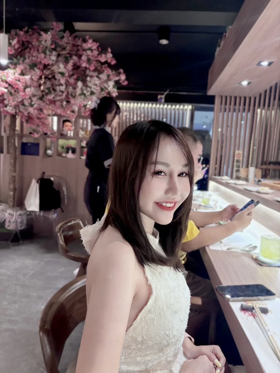 Ellen, photo 10