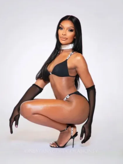 ColaHoney, escort in Beijing, photo 1