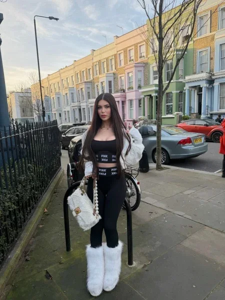 FirstClasVALERIA, photo 4