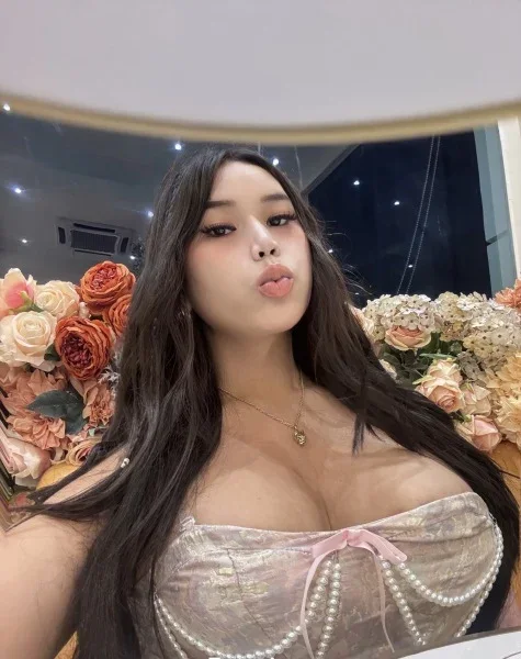 FuckRoxanne, photo 6