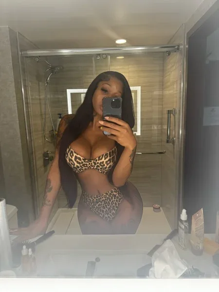 Naughtyniyah, photo 16
