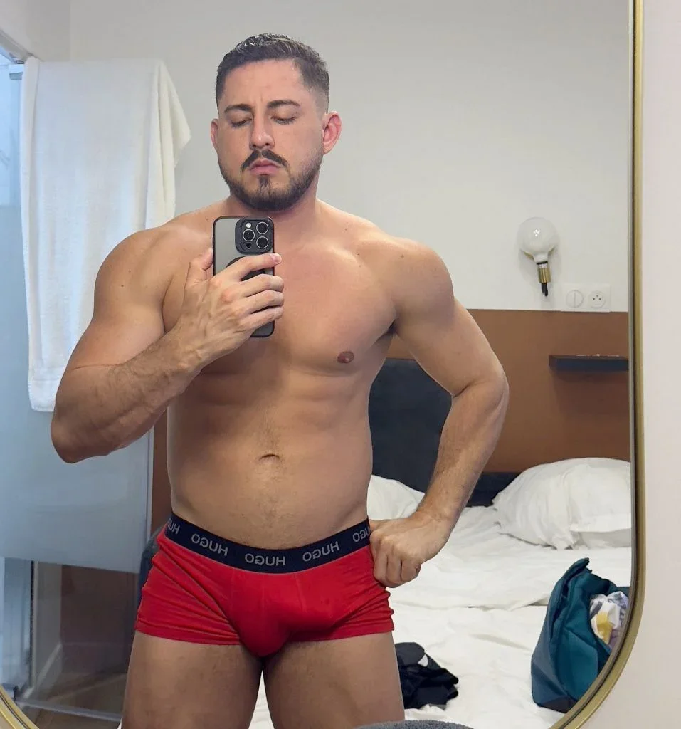 Adrian Brazil, photo 10