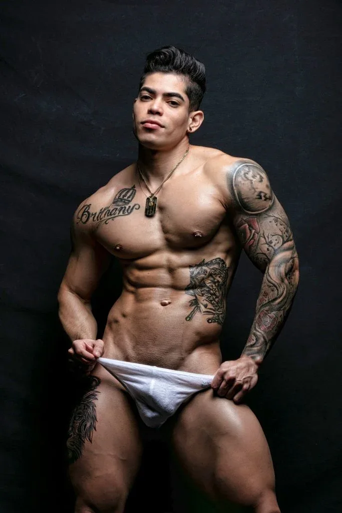 Adrianhotxxx, photo 1