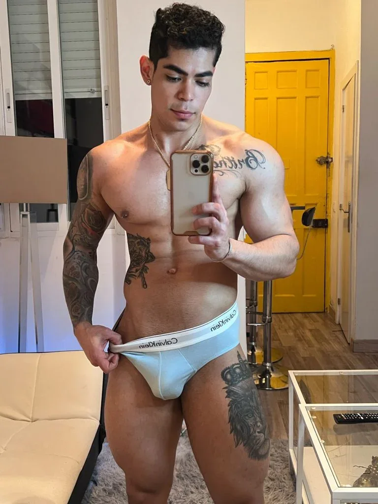 Adrianhotxxx, photo 10