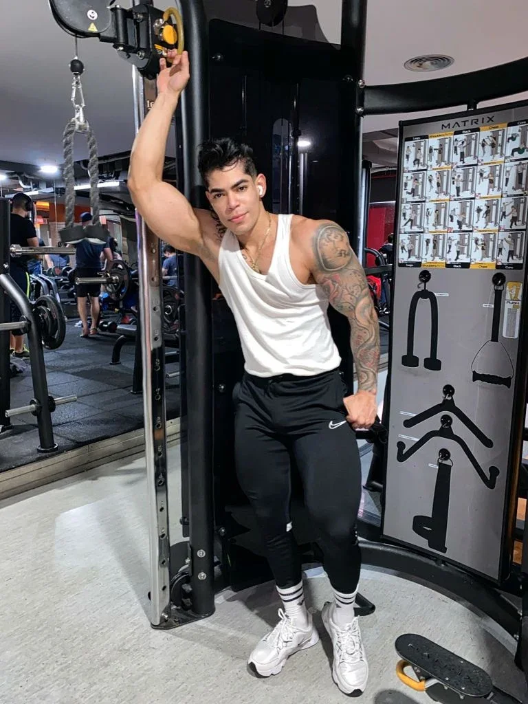 Adrianhotxxx, photo 16