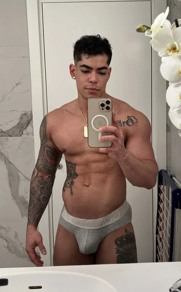 Adrianhotxxx, photo 5