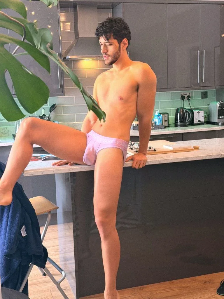 Alejandrojr, photo 4