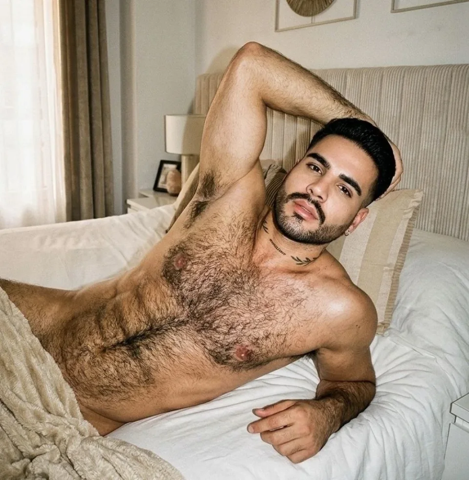 Alexis Spanish, photo 1