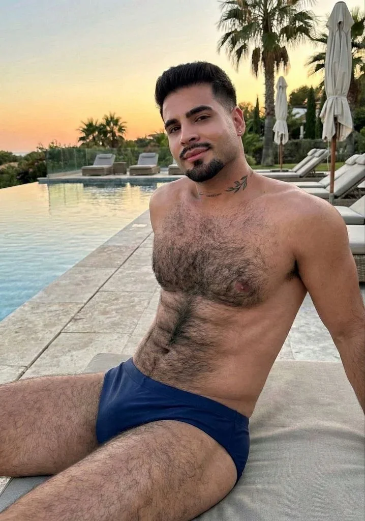 Alexis Spanish, photo 5
