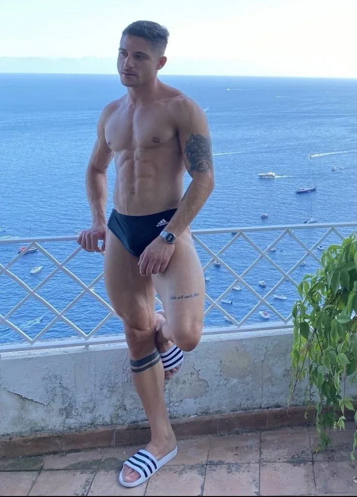 AlexItalianBoy, photo 1