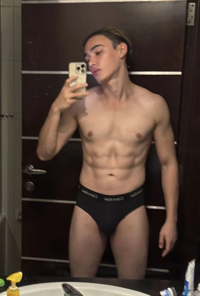Alexxxie, photo 14