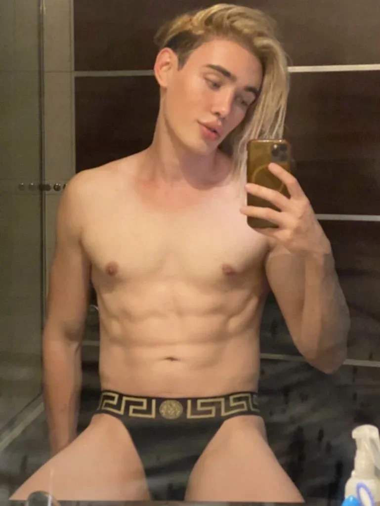 Alexxxie, photo 18