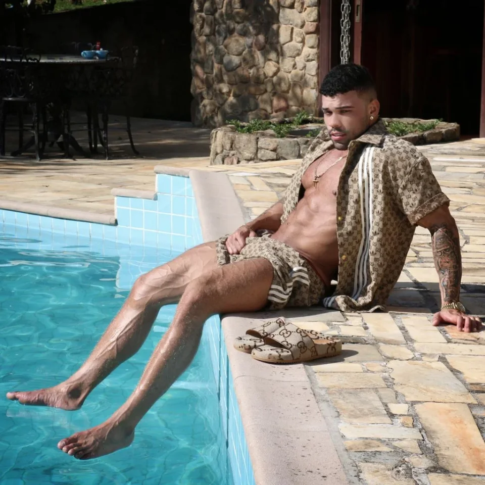 Apolobadboy, photo 9