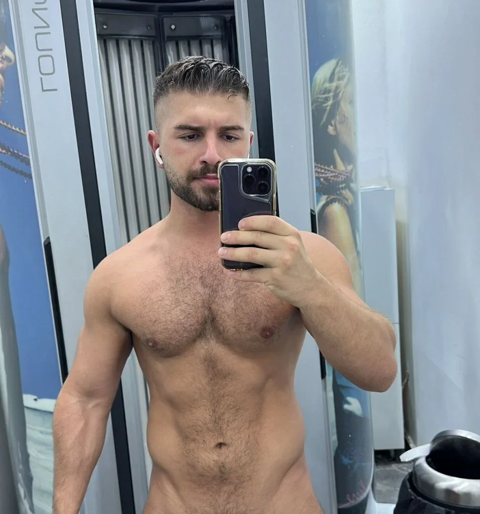 Athlete Biglegs, photo 4